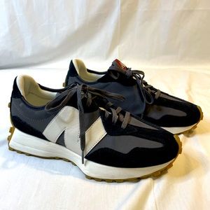 New Balance 327 Black and Cream Sneakers
